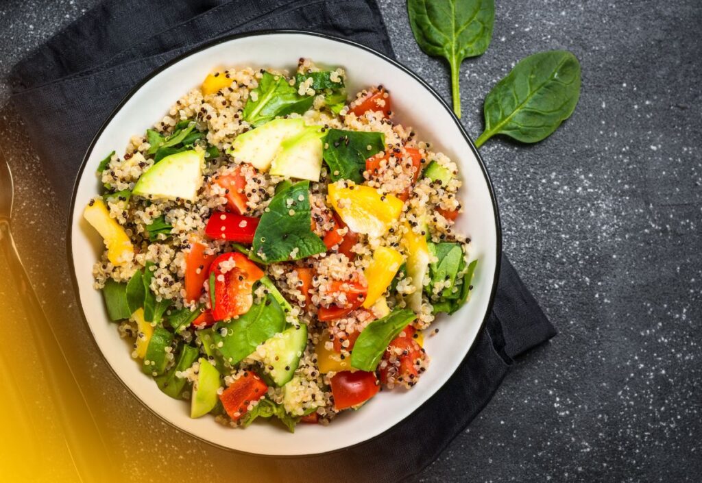 Caldo de Legumes com Quinoa