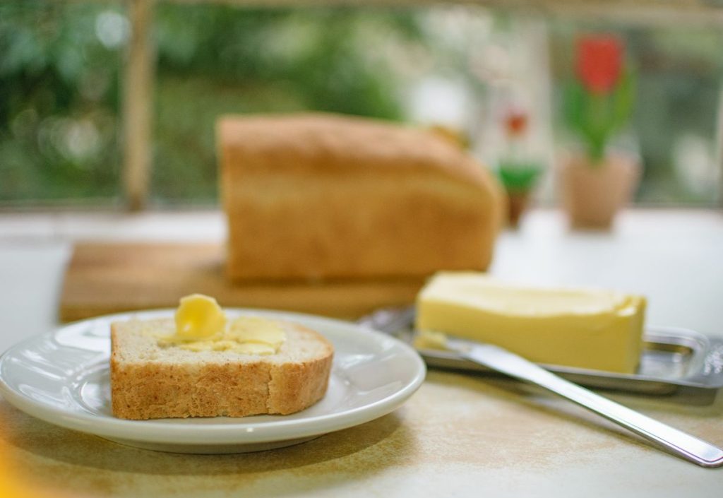 Pão caseiro com aveia super fácil de fazer