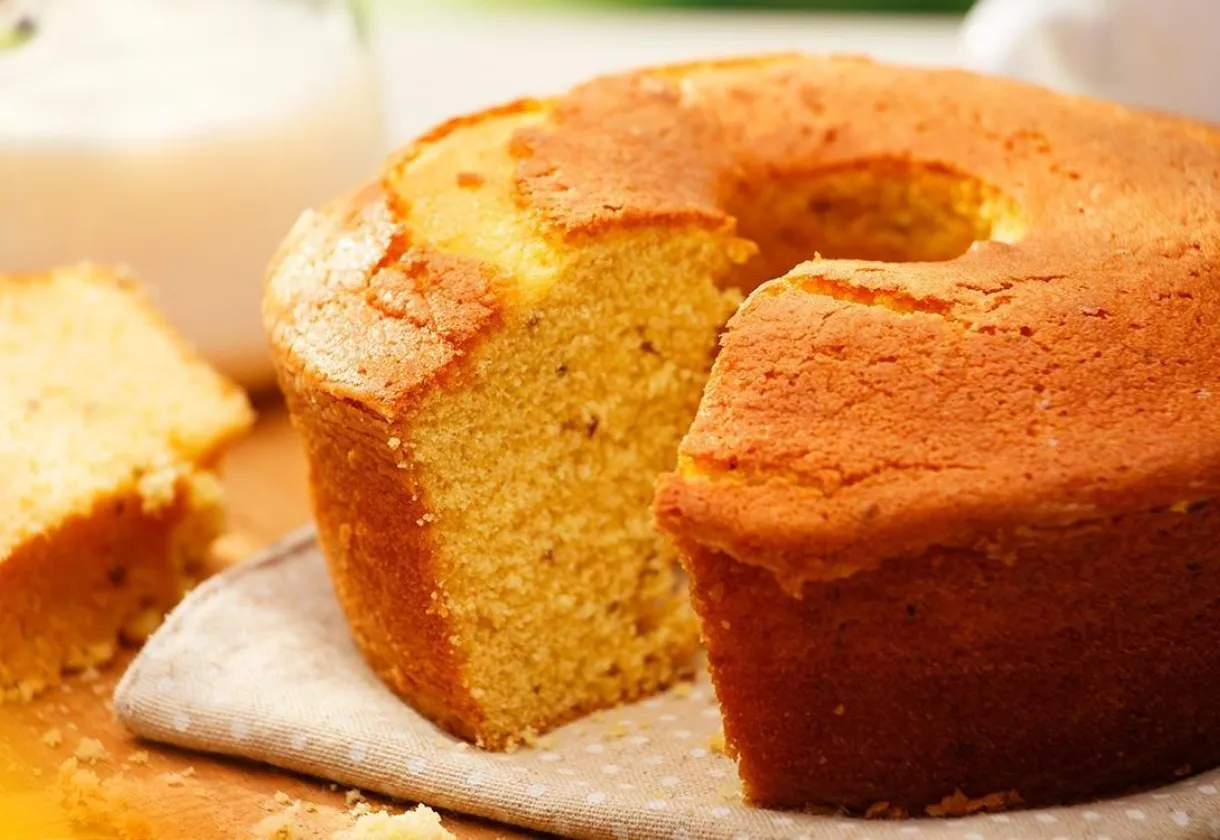 Receita de Bolo simples de leite