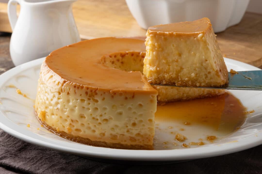 Receita de Pudim de Pão Amanhecido com Leite Condensado: Aproveite Pães e Crie uma Sobremesa Incrível