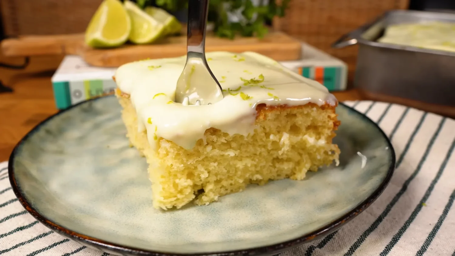 Acompanhamentos e Como Armazenar o Bolo de Limão