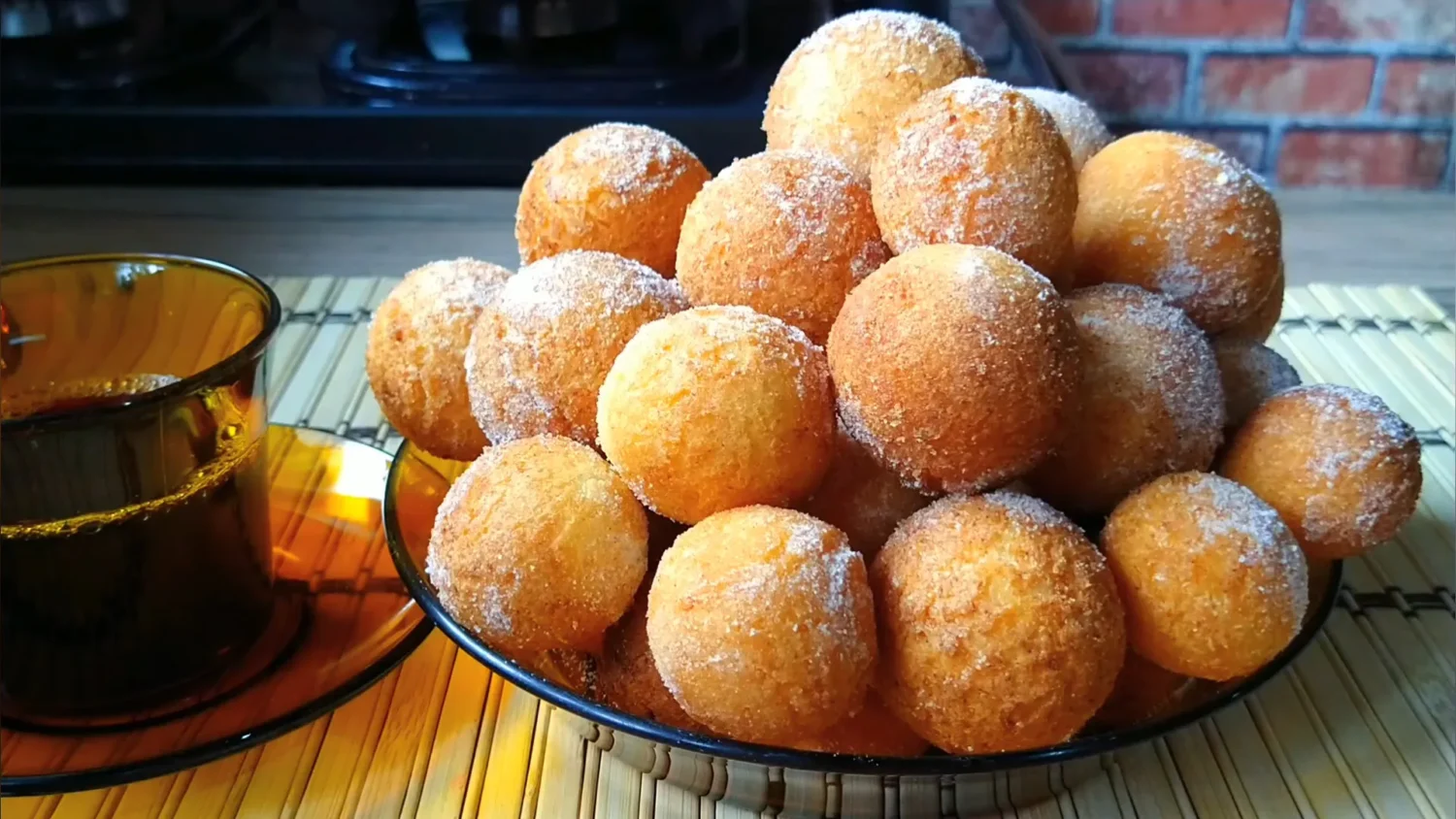 Bolinho de Polvilho Sem Farinha e Sem Leite Super Fofinho e Fácil