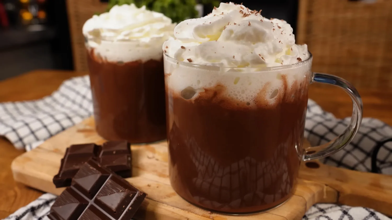 Ingredientes Necessários para o Melhor Chocolate Quente Cremoso Simples e Delicioso