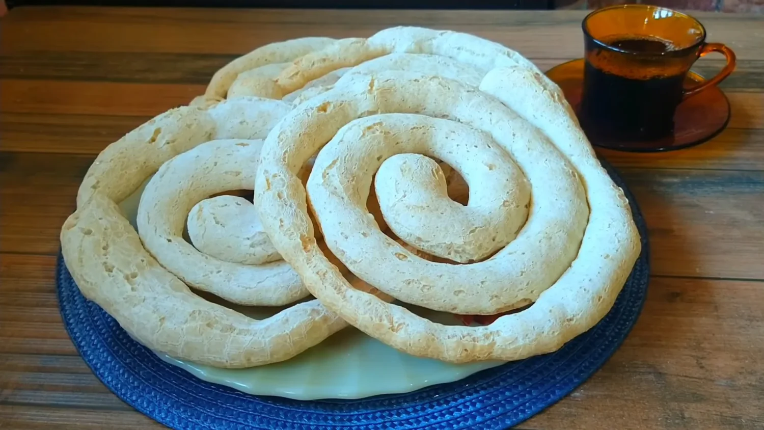 Ingredientes e Preparo do Biscoito de Polvilho Caracol