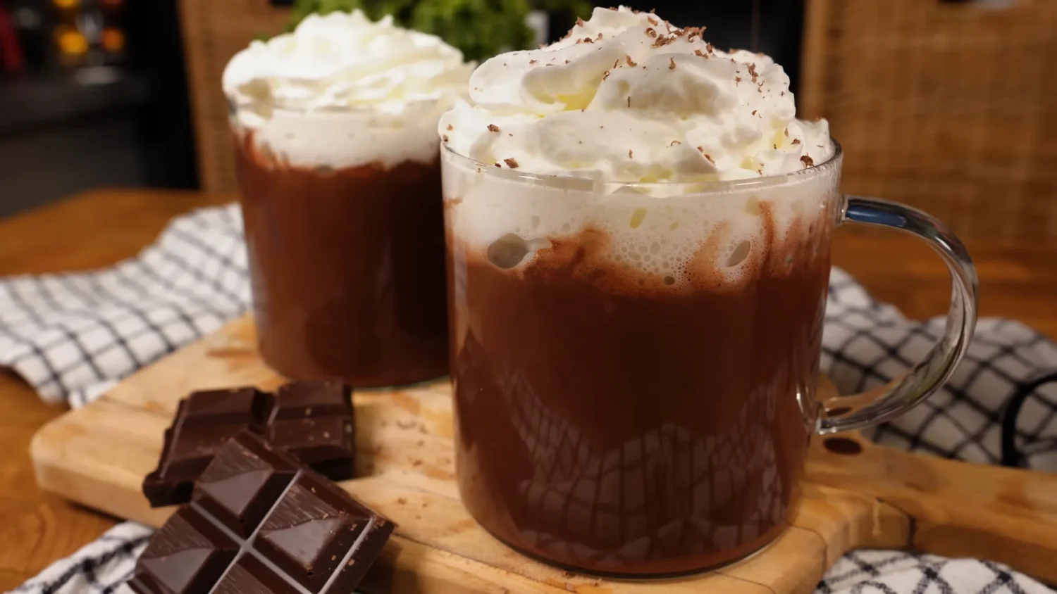 Como Fazer Chocolate Quente Cremoso Receita Fácil e Sem Amido