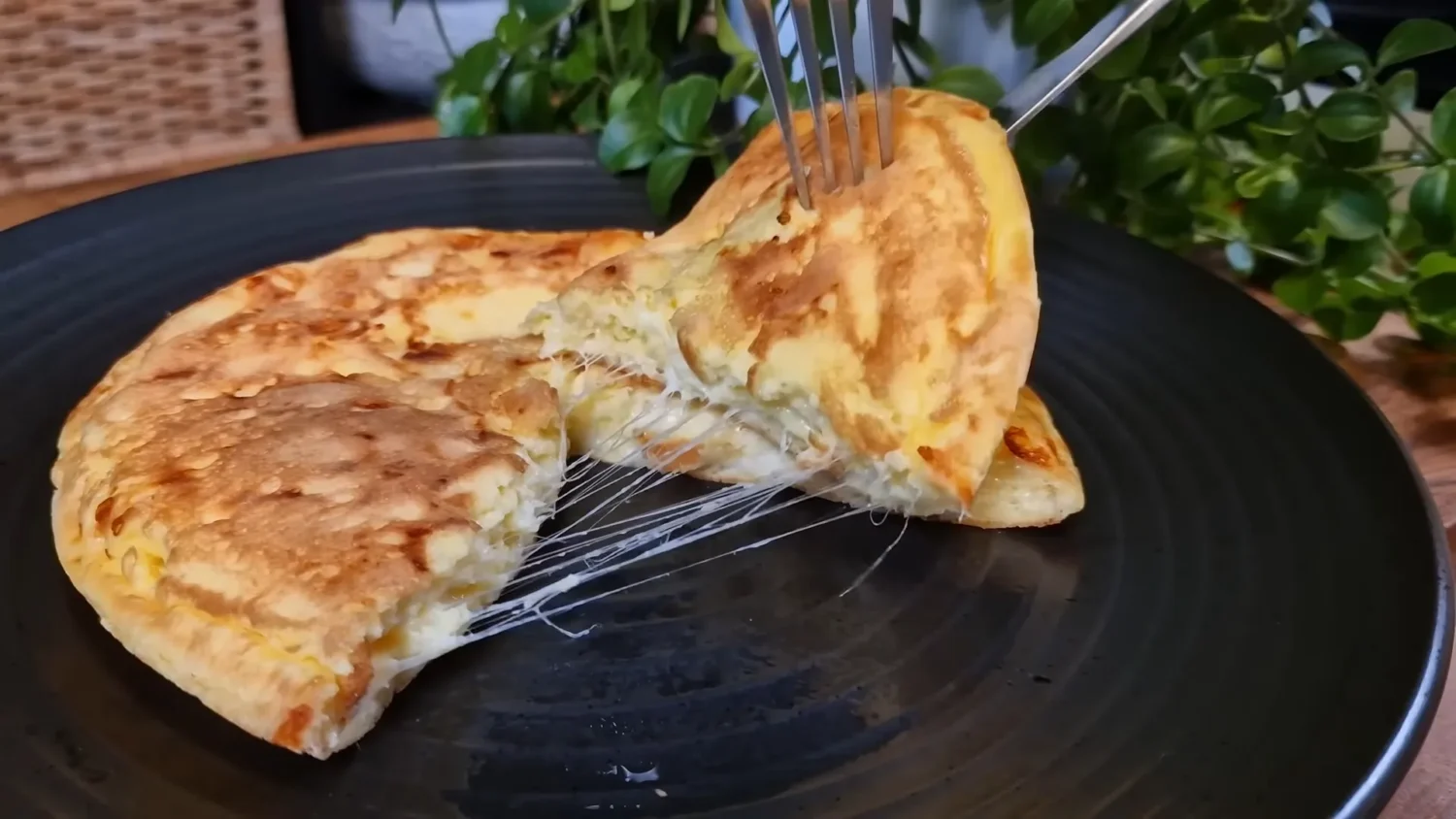 Pão de Queijo de Frigideira Pronto em 3 Minutos Muito Fácil para Seu Lanche
