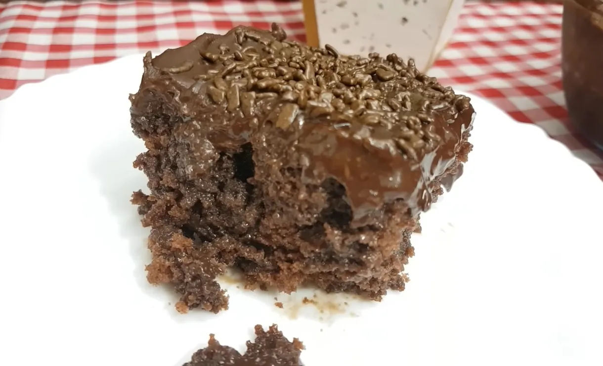 receita de bolo chocolate gelado