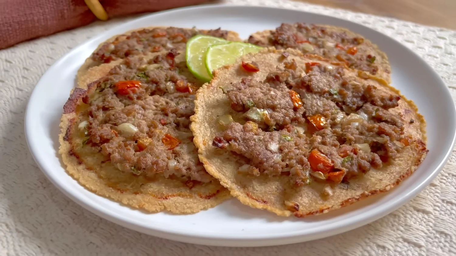 Descubra a Massa Low Carb Perfeita: Receita Incrível com Apenas 2 Ingredientes!