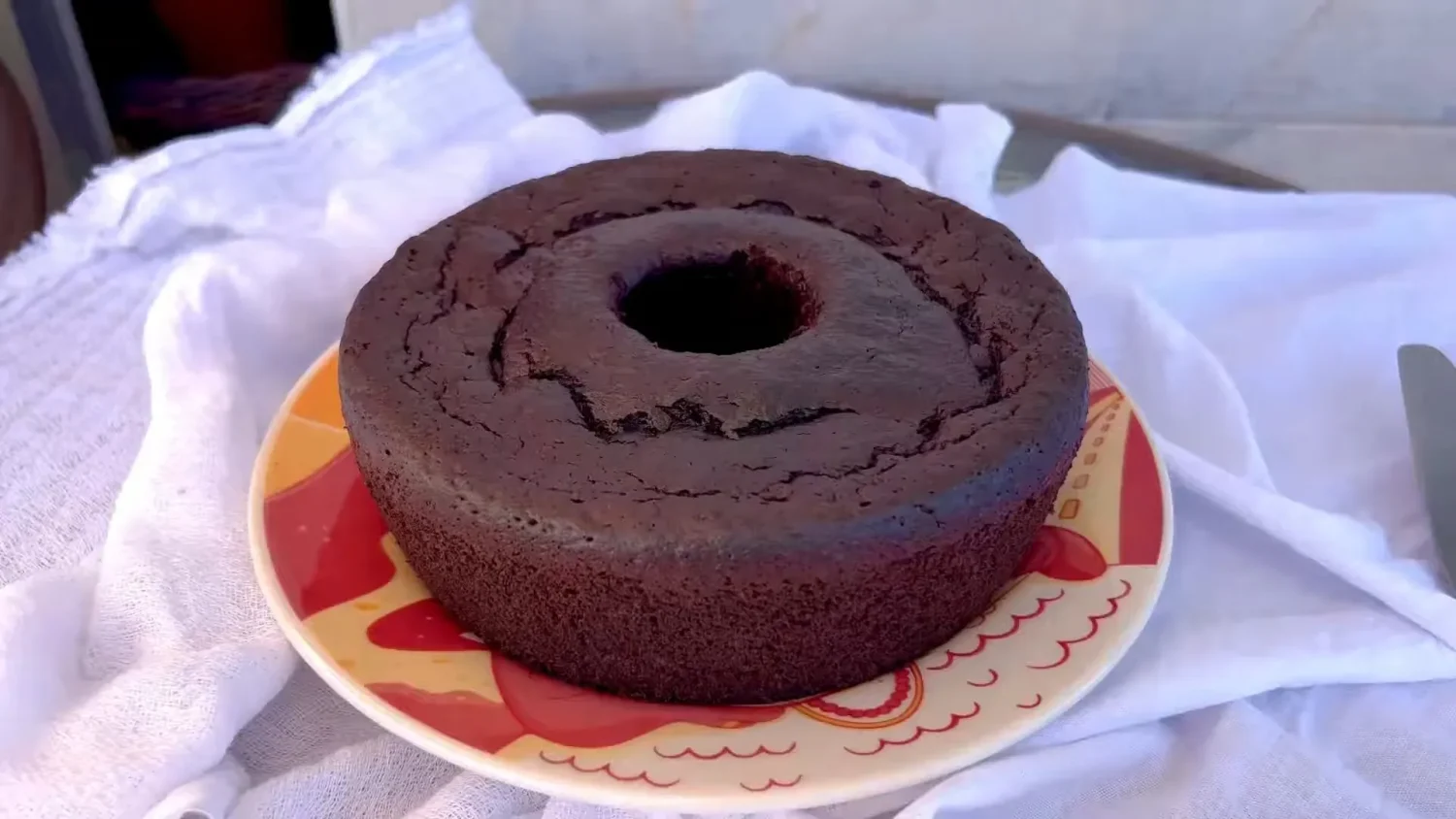 Delícia Fit: Bolo de Chocolate Low Carb, Sem Lactose e Zero Açúcar em Poucos Minutos