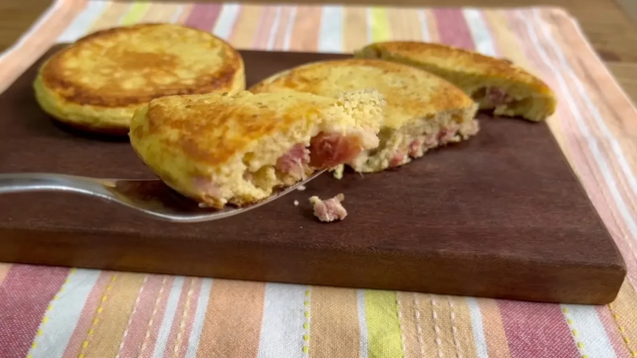 Desfrute de um Pão Low Carb Prático e Saboroso em Apenas 3 Minutos