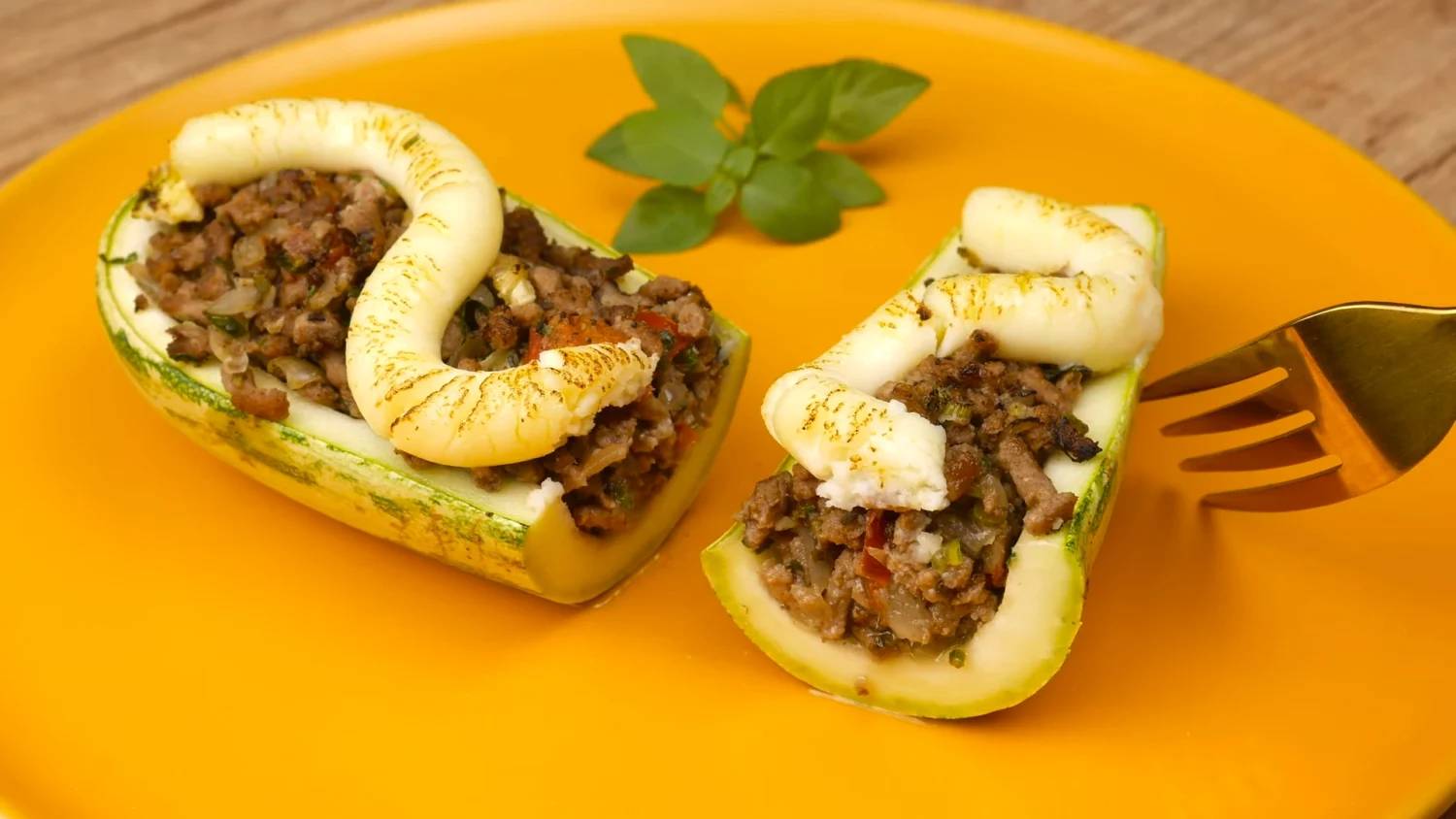 Como Fazer Abobrinha Recheada com Carne Moída: Receita Fácil e Saborosa