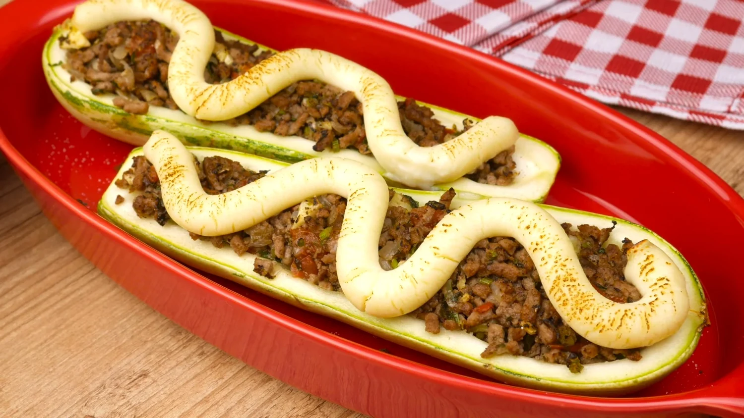 Como Fazer Abobrinha Recheada com Carne Moída: Receita Fácil e Saborosa