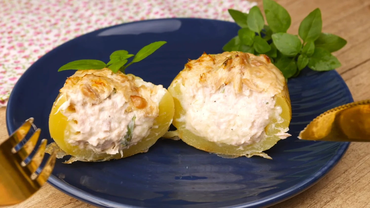 Sabor e Carinho: Batata Recheada com Atum para Momentos Especiais