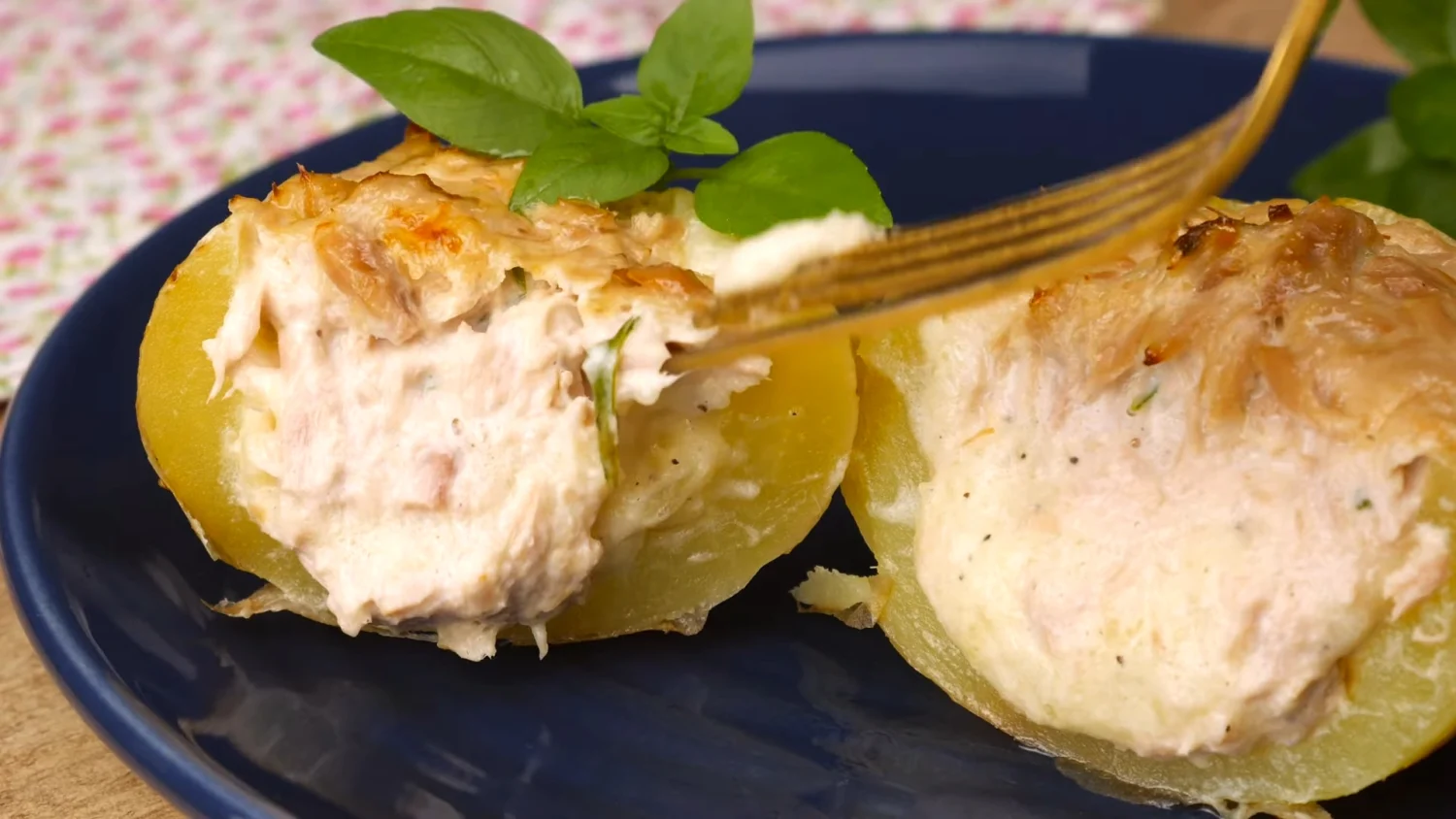 Sabor e Carinho: Batata Recheada com Atum para Momentos Especiais