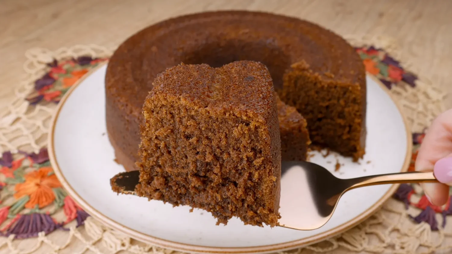Bolo de café caseiro e irresistível