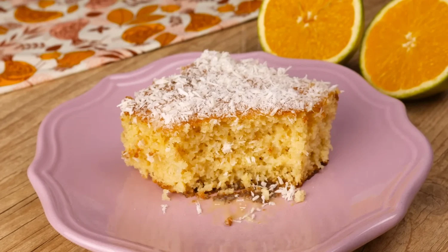 Receita de Bolo de Laranja com Coco: Delicioso e Fácil de Fazer