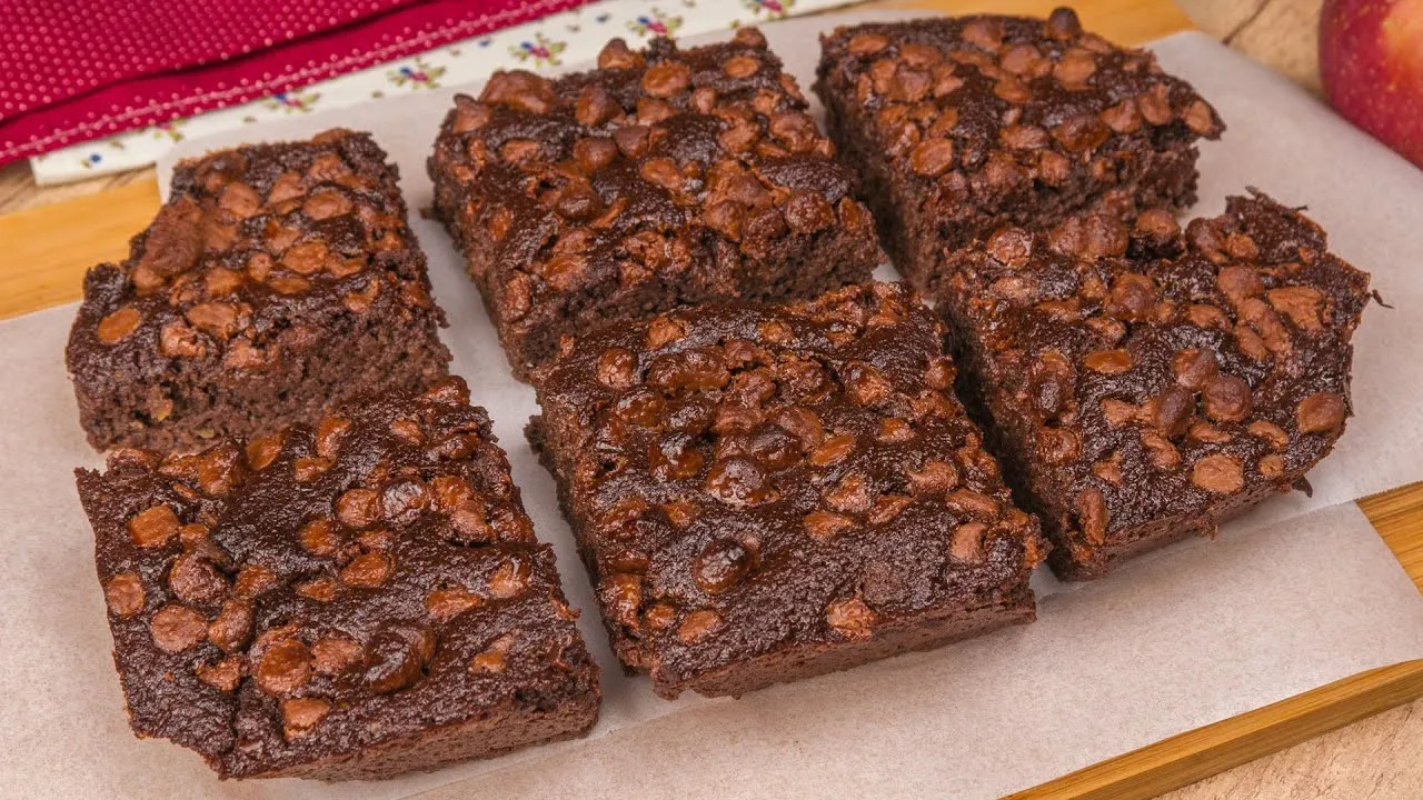 Brownie de Maçã sem Glúten: Receita Fácil e Deliciosa