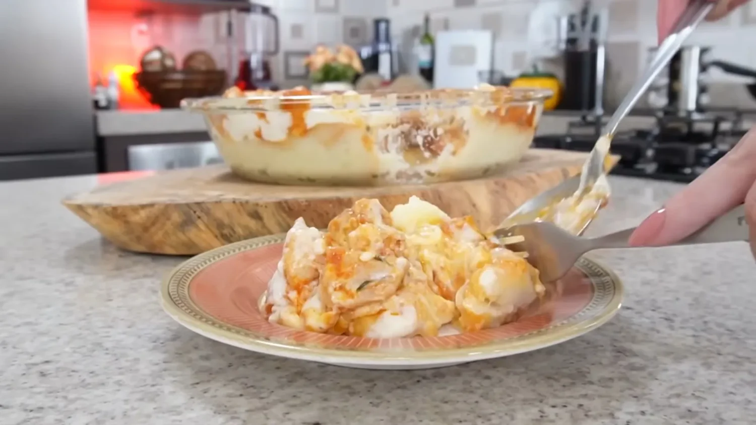 "Frango Cremoso Maravilhoso: Um Carinho em Forma de Receita