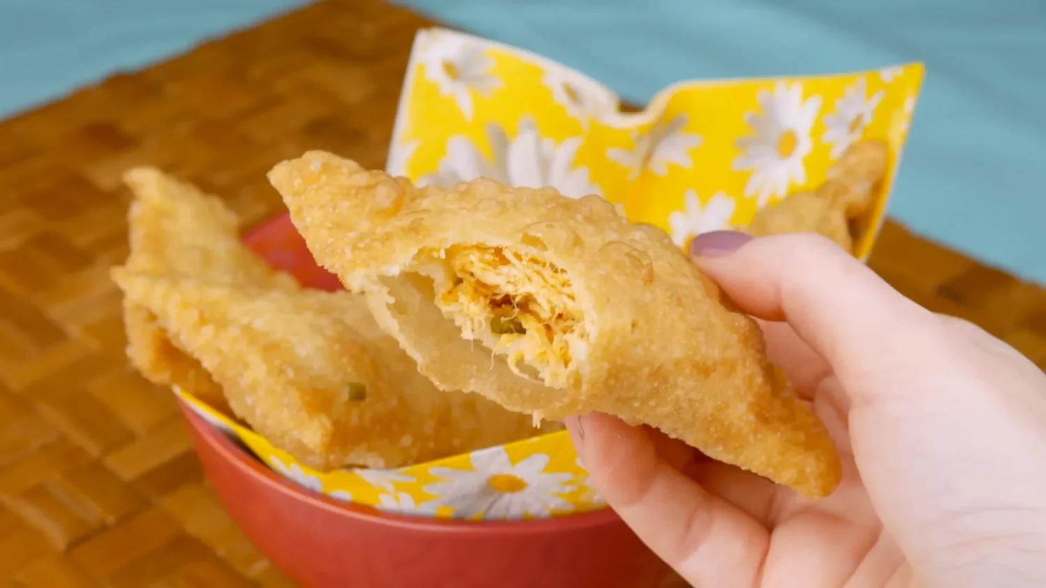 Pastel de Feira com Massa Crocante que Não Encharca