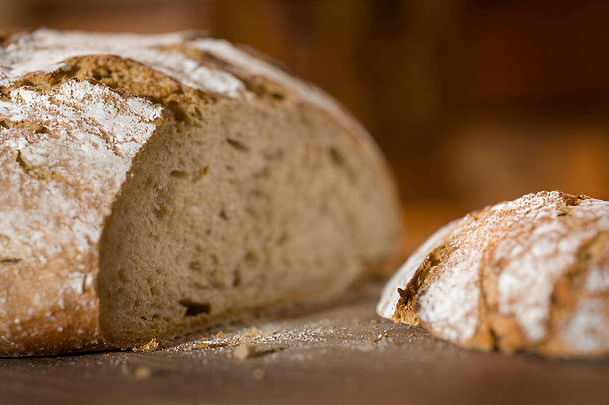 Mudei meu café da manhã: pão sem farinha de trigo, delicioso, rápido e fácil