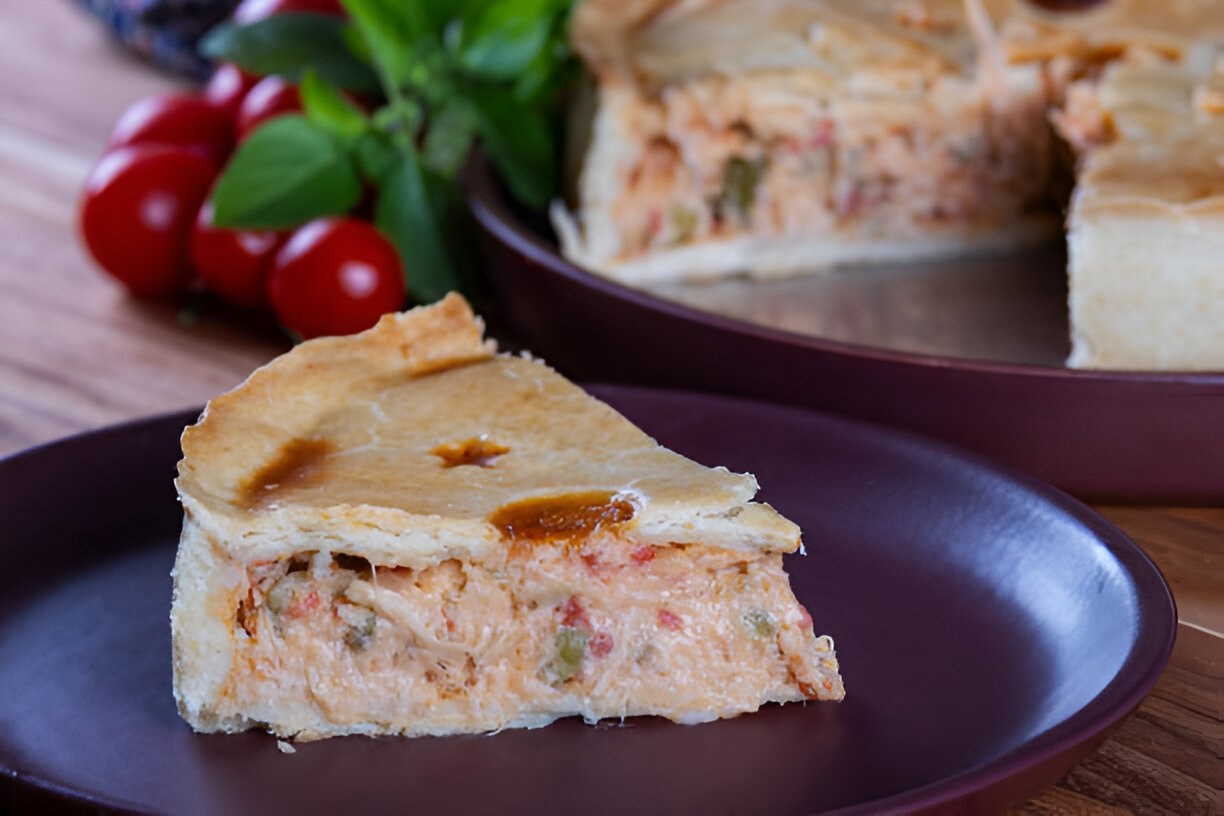 Receita Incrível de Torta de Frango: Prática, Rápida e Irresistível!