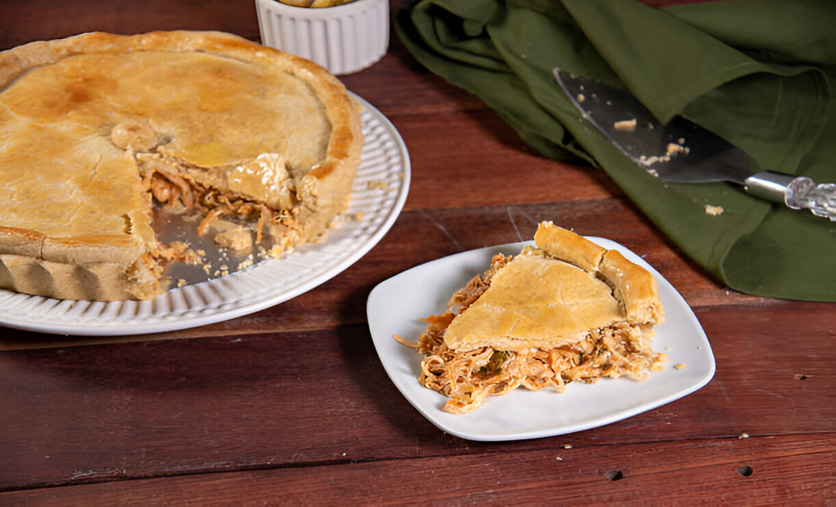 Torta de Frango com Catupiry