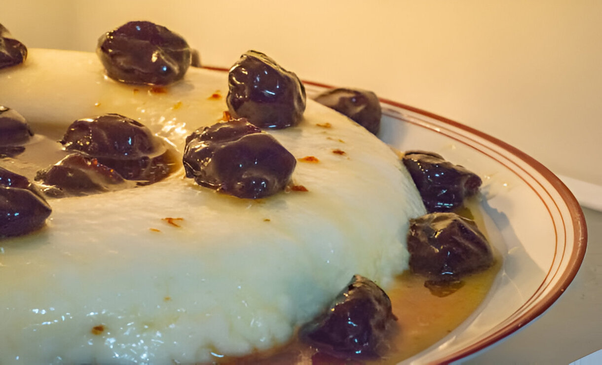 Manjar de Coco com Ameixa