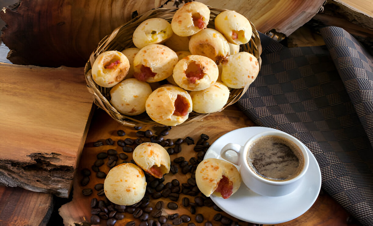 Pão de Queijo recheado e Irresistível