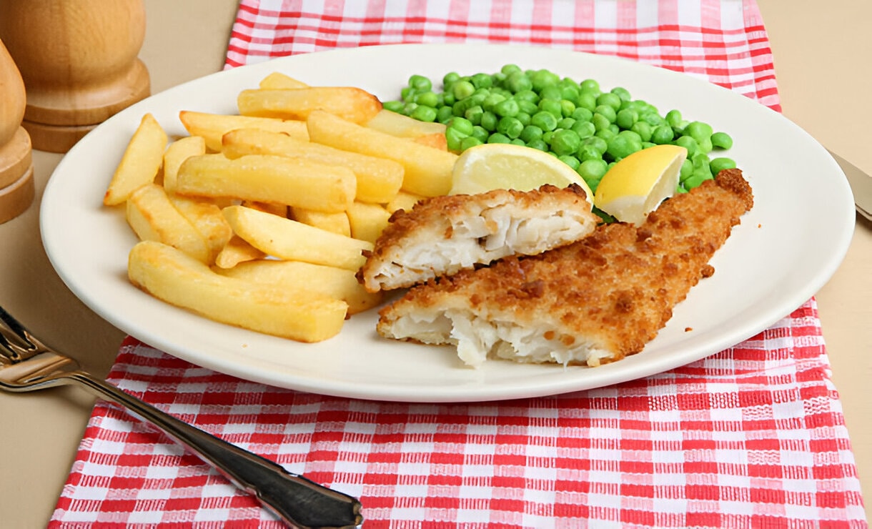 Se você adora peixe empanado, mas não gosta do excesso de óleo que algumas receitas deixam, esta versão diferente de peixe empanado é perfeita para você! Com uma crocância incrível e um sabor maravilhoso, este peixe empanado não encharca de gordura, garantindo uma refeição mais leve e saborosa. Ideal para um almoço em família ou um jantar especial, essa receita vai surpreender todos à mesa.Vamos aprender a fazer essa delícia que vai mudar a forma como você prepara peixe empanado?