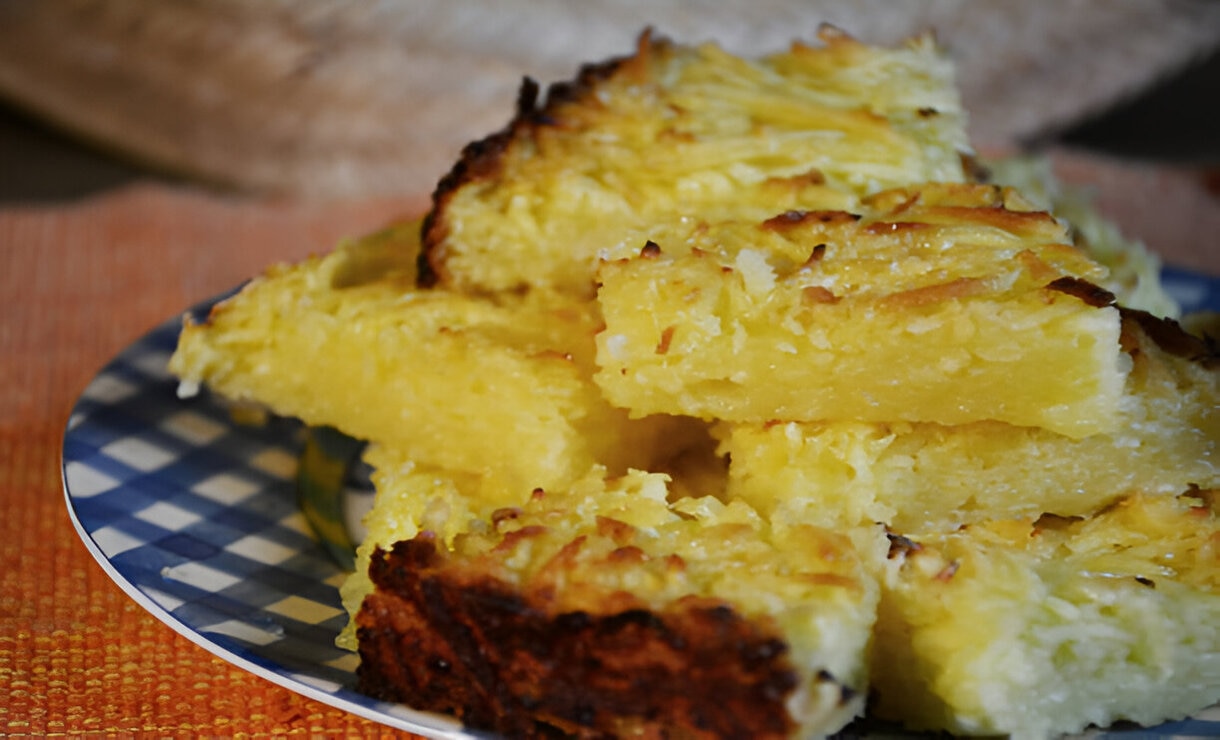 Como Fazer Bolo de Mandioca Cremoso: A Sobremesa que Derrete na Boca