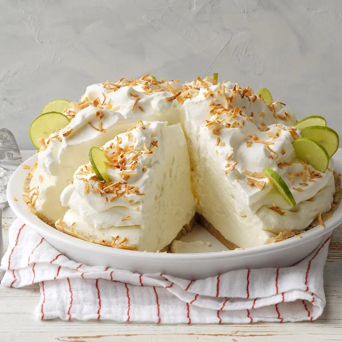 A Torta de Limão na Travessa Mais Fácil e Gostosa de Todas