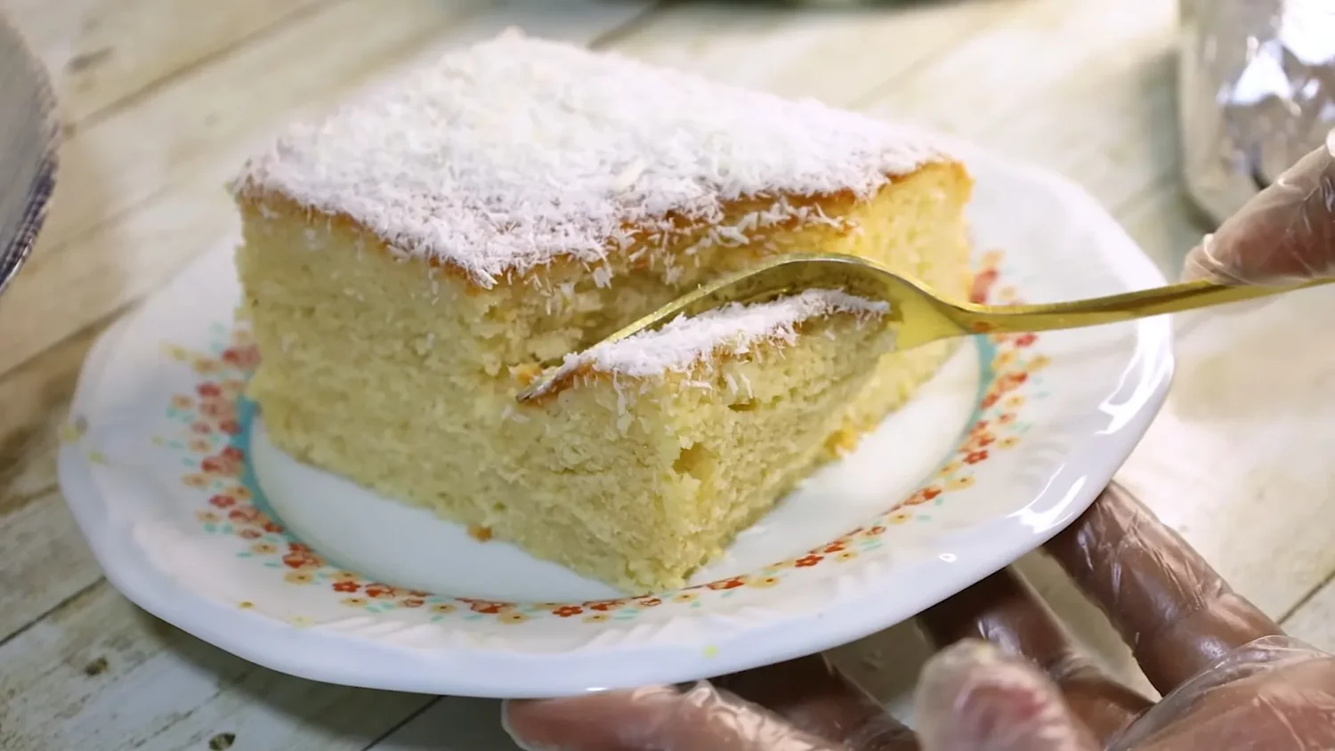 Ingredientes que Deixam o Bolo Toalha Felpuda Incrivelmente Fofinho e Molhadinho